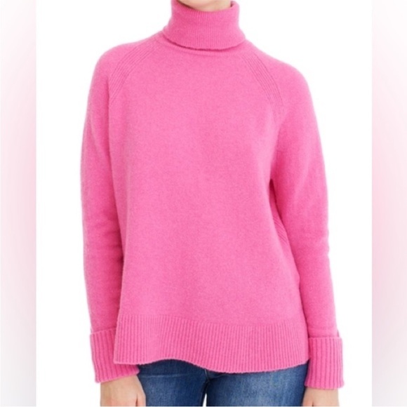 JCREW | NWT Supersoft Side Slit Turtleneck Sweater
Merino Wool Size Small - Picture 2 of 8
